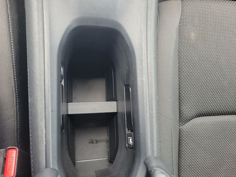 Used 2019 Honda HR-V Sport image 28
