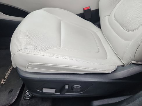 Certified 2023 Hyundai Tucson SEL w/ Convenience Package AWD/4WD image 24