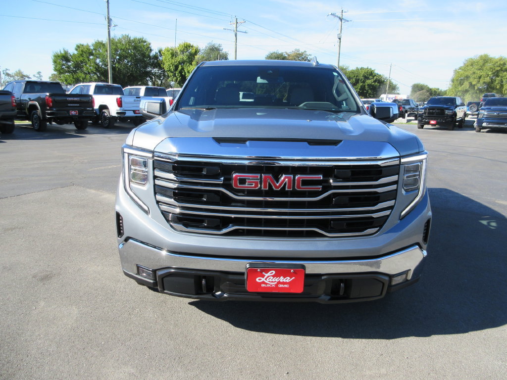 Certified 2023 GMC Sierra 1500 SLT AWD/4WD image 12