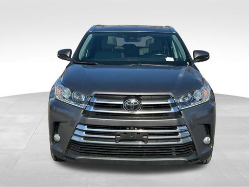Used 2018 Toyota Highlander Limited image 8