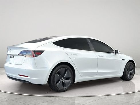 Used 2019 Tesla Model 3 Standard Range Plus image 19