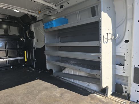 Used 2019 Ford Transit 250 130 Low Roof image 13