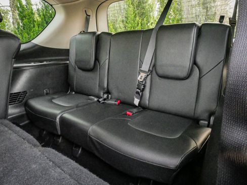 Used 2022 Nissan Armada SL image 31