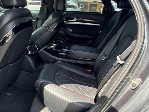 Used 2017 Audi S8 Plus w/ Dynamic Package AWD/4WD image 17