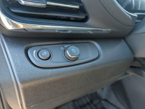 New 2026 Buick Envista Preferred w/ Convenience I Package FWD image 16