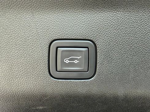 Used 2023 Chevrolet Tahoe RST w/ RST Performance Edition AWD/4WD image 41