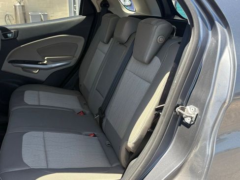 Used 2020 Ford EcoSport SE image 11