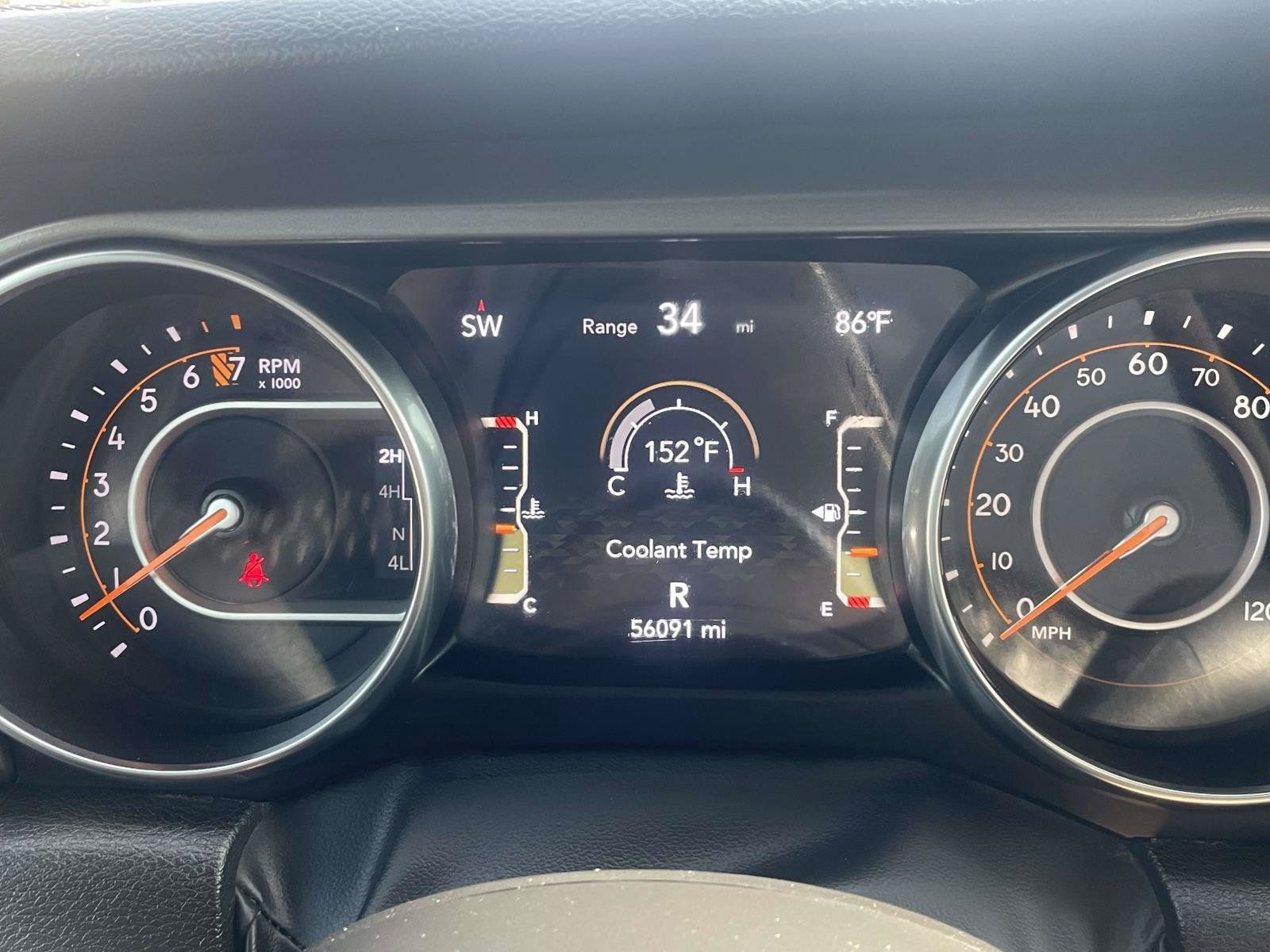Used 2022 Jeep Gladiator Sport AWD/4WD image 34
