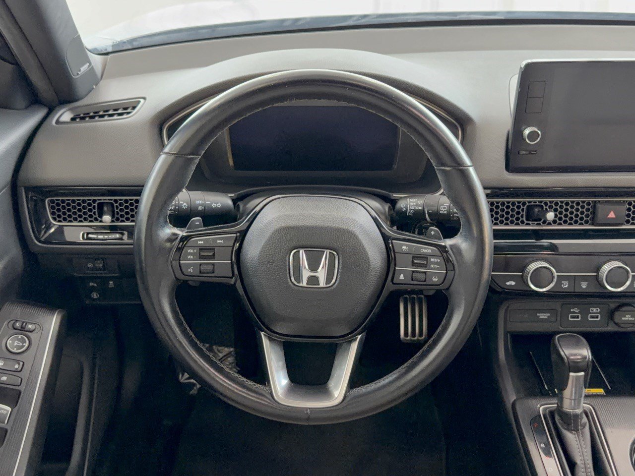Used 2022 Honda Civic Sport Touring image 10