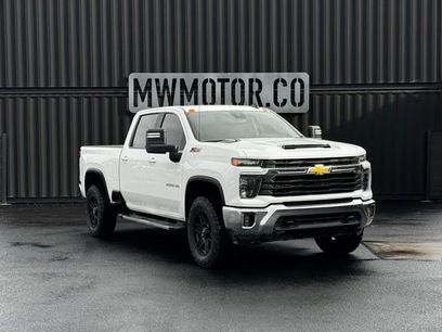 Used 2024 Chevrolet Silverado 2500 LT