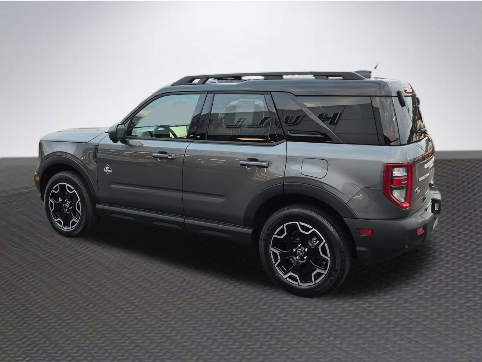 New 2025 Ford Bronco Sport Outer Banks w/ Outer Banks Tech Package+ AWD/4WD image 5