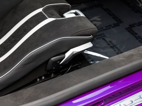 Used 2024 Lamborghini Huracan Tecnica RWD image 49