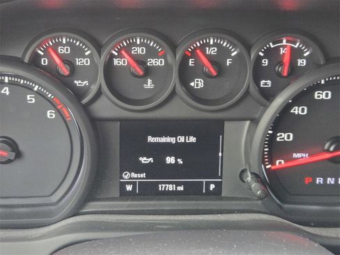 Certified 2024 Chevrolet Silverado 1500 Custom image 16