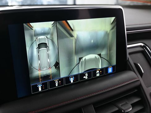 Used 2024 Chevrolet Tahoe RST w/ Luxury Package image 27