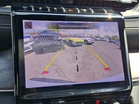 Used 2024 Jeep Grand Cherokee Limited 4xe AWD/4WD image 18