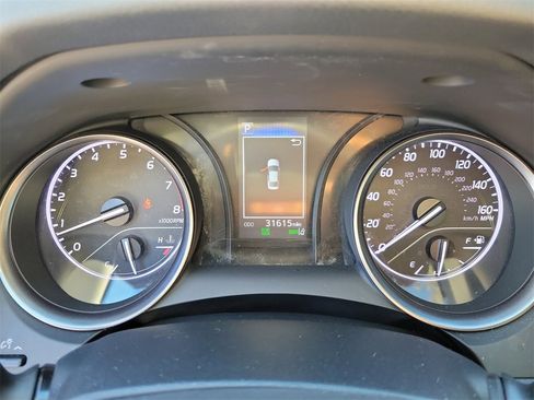 Used 2023 Toyota Camry SE image 22