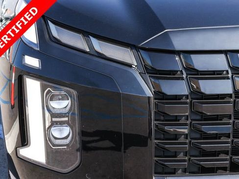 Used 2023 Hyundai Palisade Limited FWD image 10