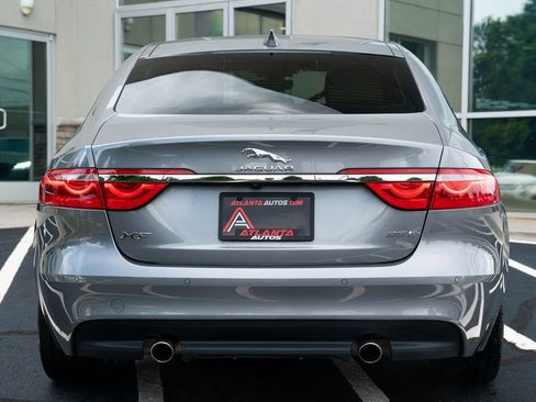 Used 2020 Jaguar XF Premium RWD image 15