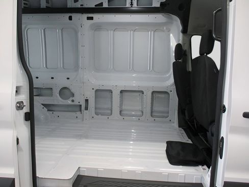New 2023 Ford E-Transit 148 High Roof image 11