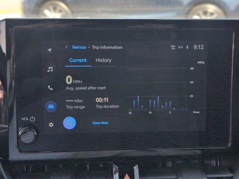 Used 2024 Toyota Corolla SE w/ SE Premium Package image 19