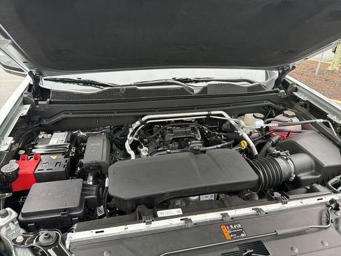 New 2026 Chevrolet Colorado ZR2 w/ Technology Package image 53