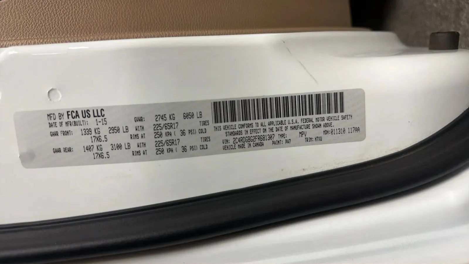 Used 2015 Dodge Grand Caravan American Value Package w/ UConnect Hands-Free Group FWD image 22