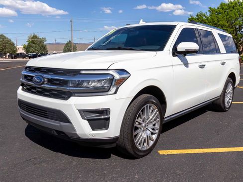 Used 2023 Ford Expedition Max Limited AWD/4WD image 8