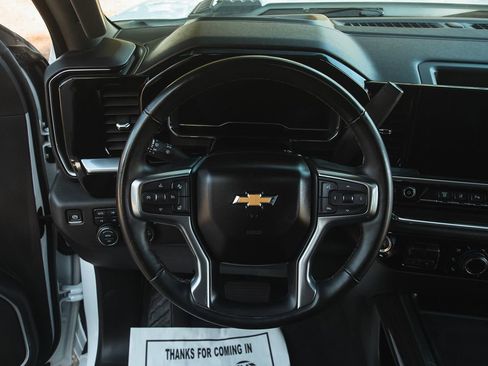 Used 2024 Chevrolet Silverado 2500 LTZ w/ LTZ Convenience Package image 24