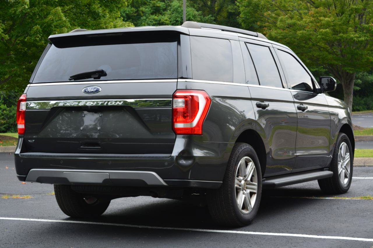 Used 2019 Ford Expedition XLT w/ Equipment Group 201A AWD/4WD image 5