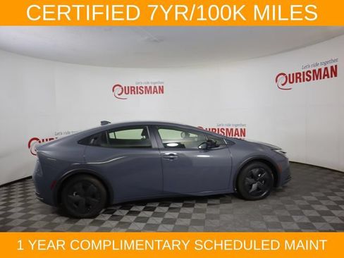 Used 2024 Toyota Prius LE FWD image 10