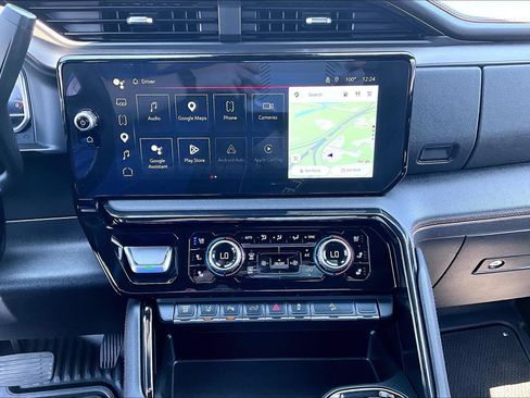Used 2025 GMC Sierra 2500 AT4 w/ AT4 Premium Plus Package AWD/4WD image 24