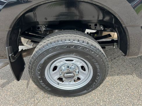 Used 2023 Ford F350 XL w/ FX4 Off-Road Package AWD/4WD image 34