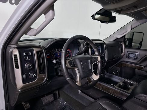 Used 2016 GMC Sierra 3500 Denali w/ Duramax Plus Package AWD/4WD image 10