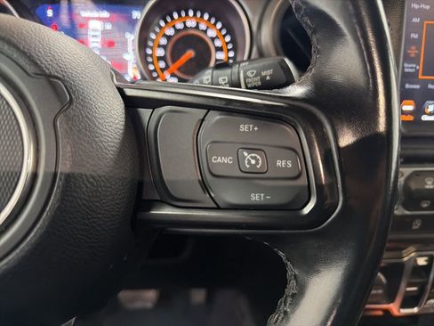 Used 2022 Jeep Wrangler Unlimited Sport image 18