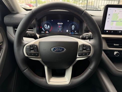 New 2026 Ford Explorer Active w/ Active Comfort Package RWD image 50