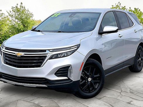 Used 2022 Chevrolet Equinox LT image 1