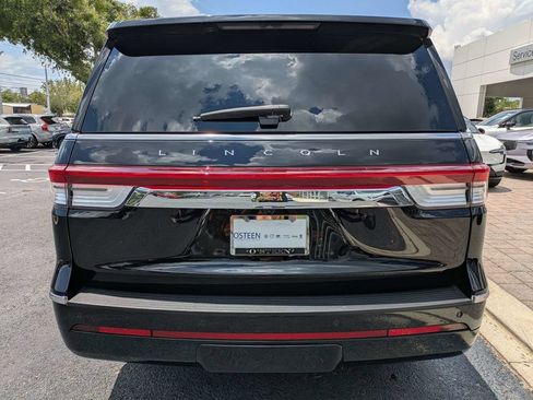 Used 2024 Lincoln Navigator Reserve AWD/4WD image 5