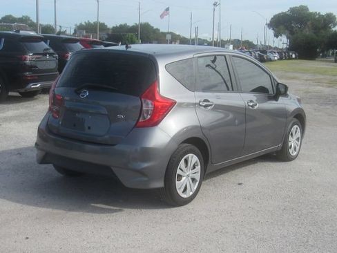 Used 2018 Nissan Versa Note SV FWD image 4
