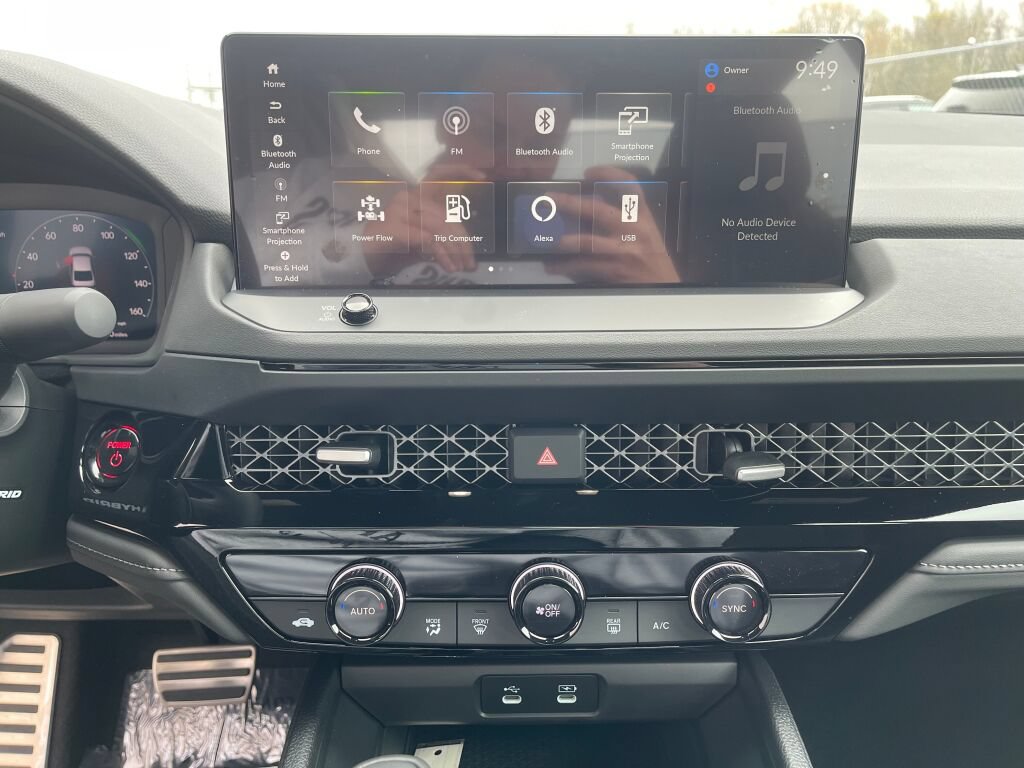 Used 2024 Honda Accord Sport image 5