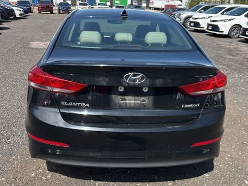 Used 2018 Hyundai Elantra Limited image 3