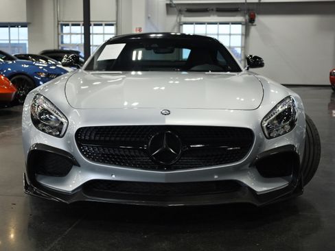 Used 2017 Mercedes-Benz AMG GT Coupe image 2
