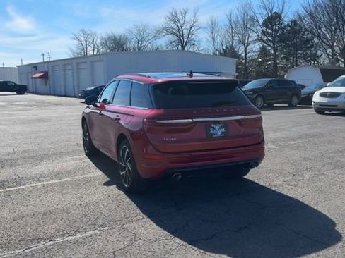 Used 2026 Lincoln Corsair Grand Touring image 8