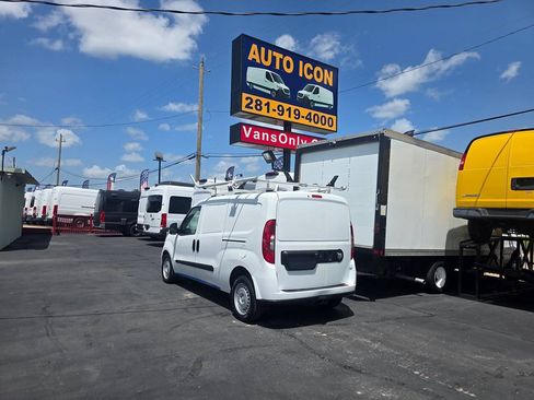Used 2022 RAM ProMaster City Tradesman FWD image 29