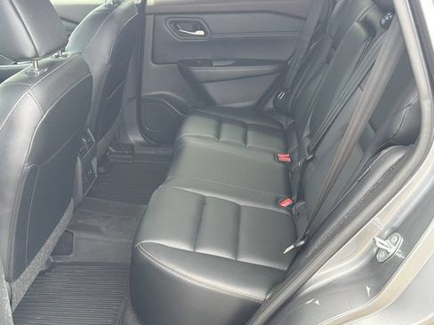 Used 2023 Nissan Rogue SL w/ SL Premium Package FWD image 21