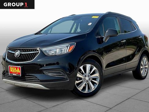 Used 2020 Buick Encore Preferred image 1