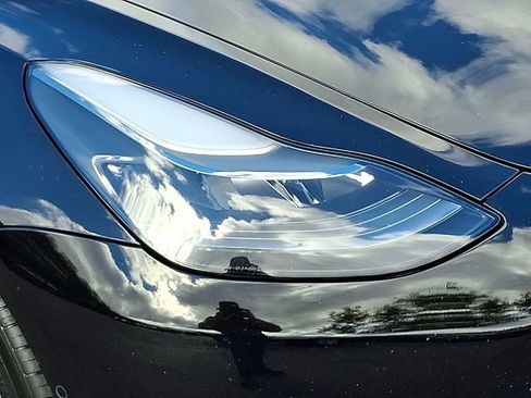 Used 2022 Tesla Model 3 Long Range image 11