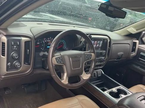 Used 2017 GMC Sierra 1500 Denali w/ Denali Ultimate Package AWD/4WD image 27