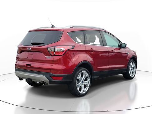 Used 2018 Ford Escape Titanium w/ Ford Safe & Smart Package image 6