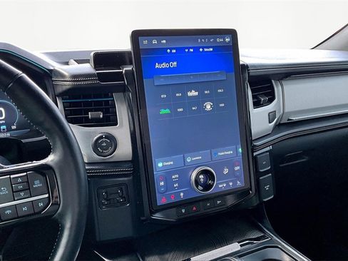 Certified 2022 Ford F150 Lightning Platinum image 6