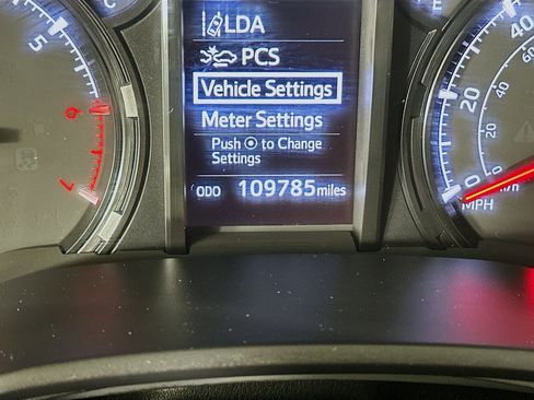 Used 2021 Toyota 4Runner SR5 image 18